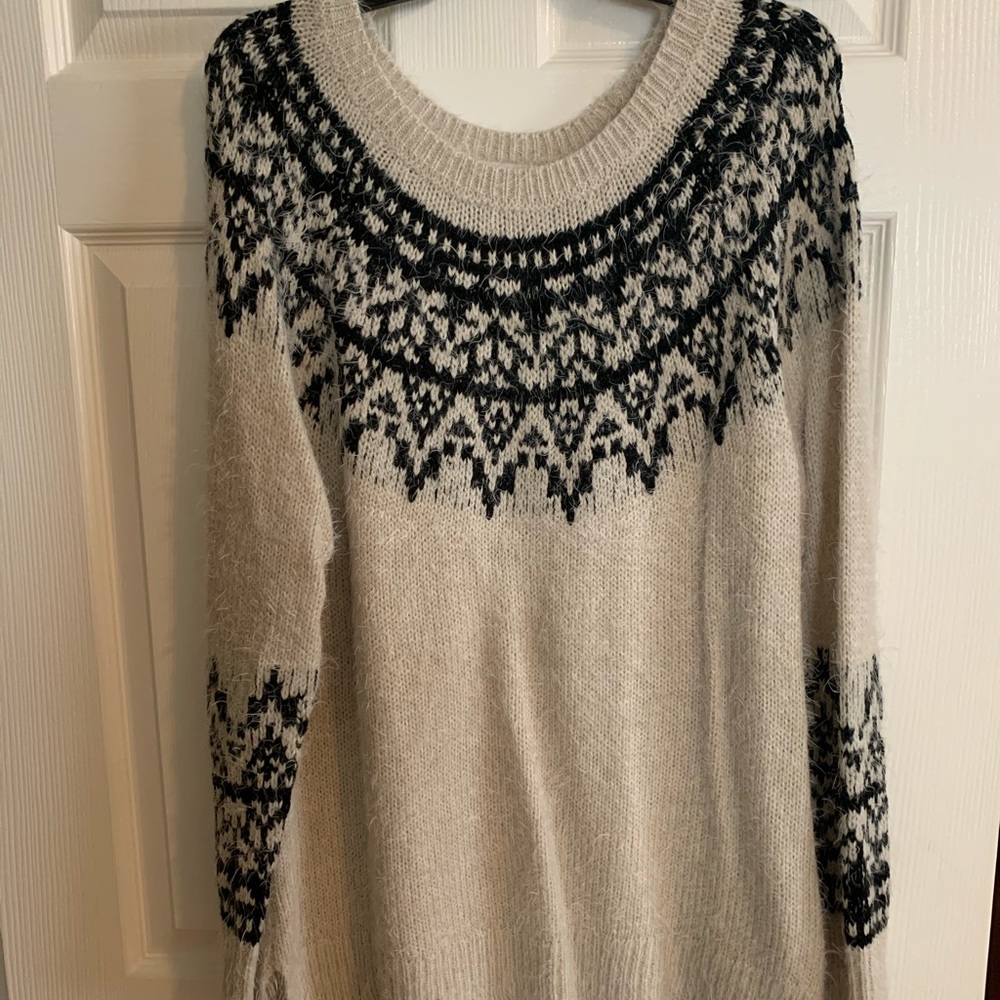 Knox rose sweater